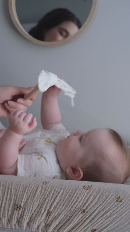 Fresh Food Feeder and Silicone Nibble Tray Set